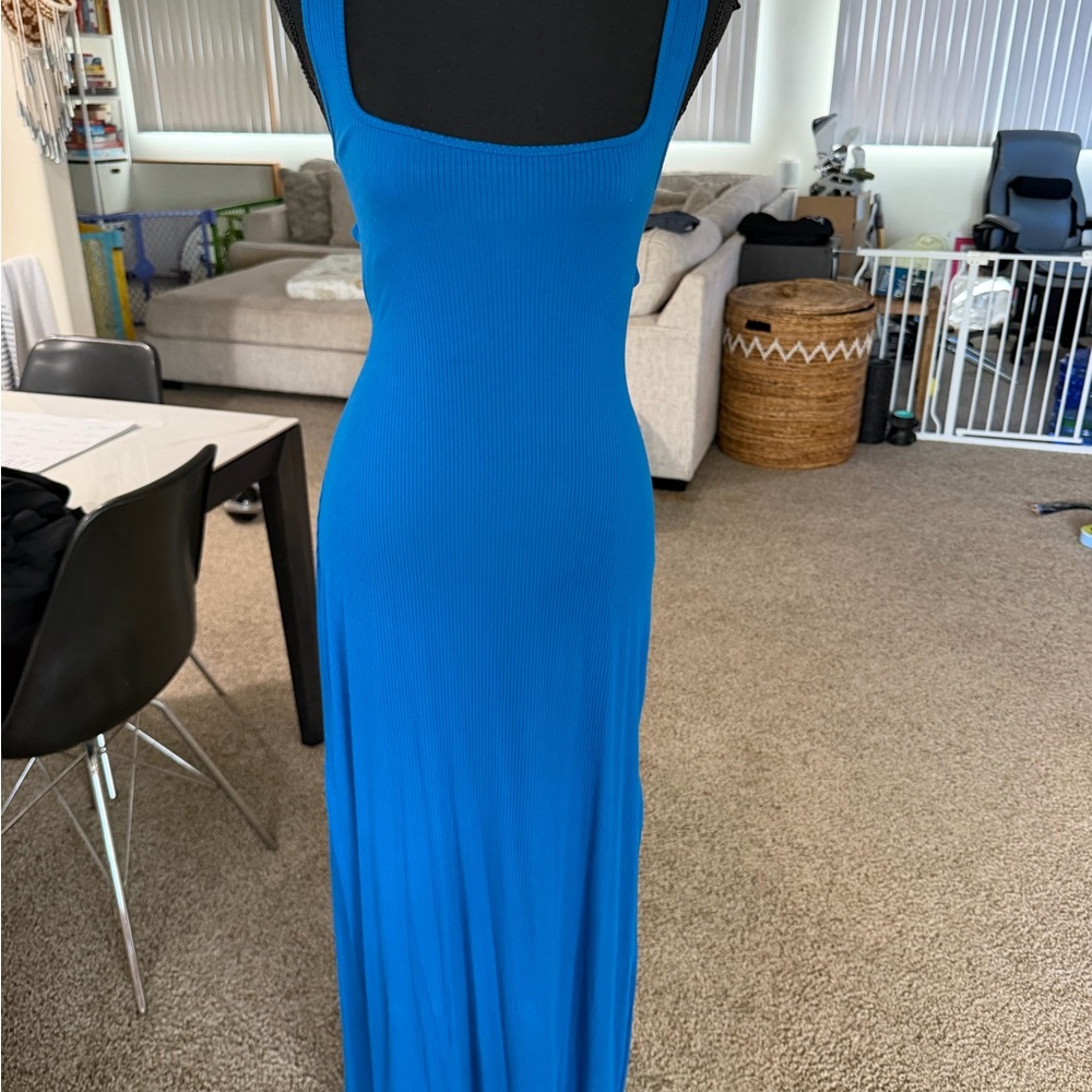 Elegant Blue Maxi Dress